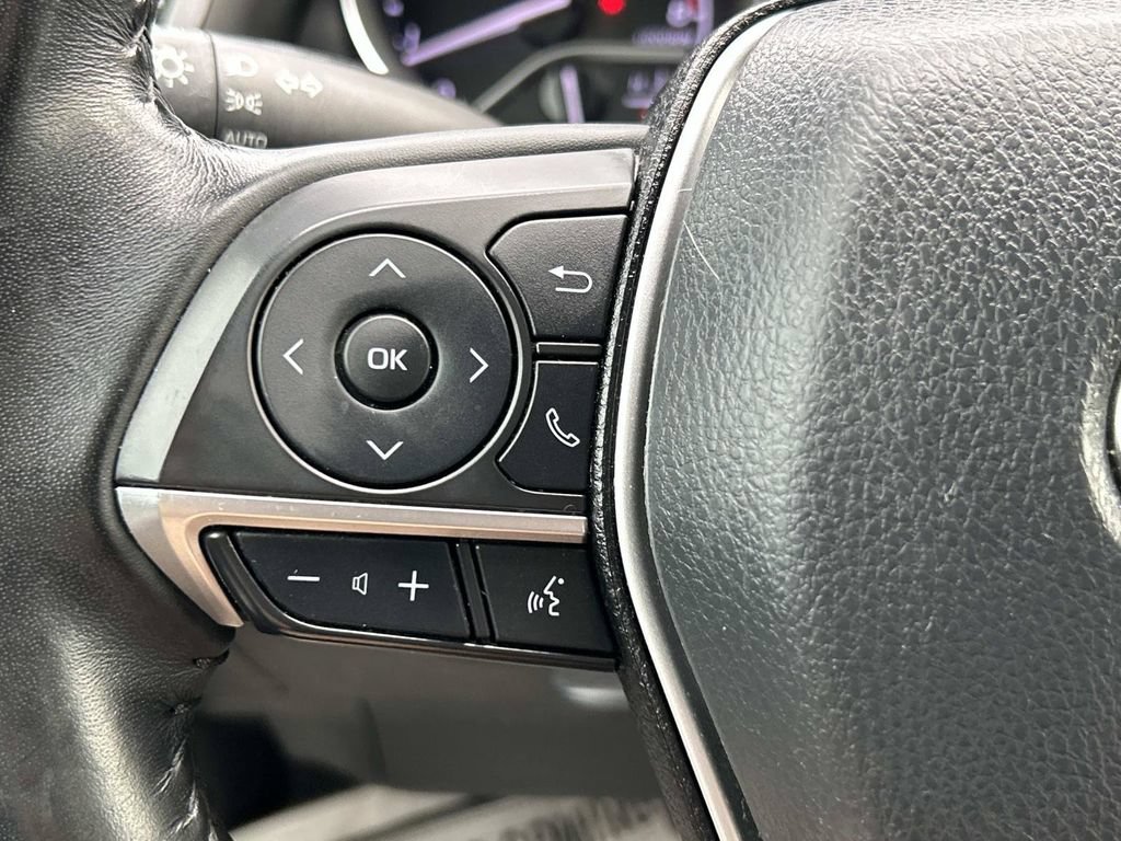 Used 2023 Toyota Camry XLE FWD image 40