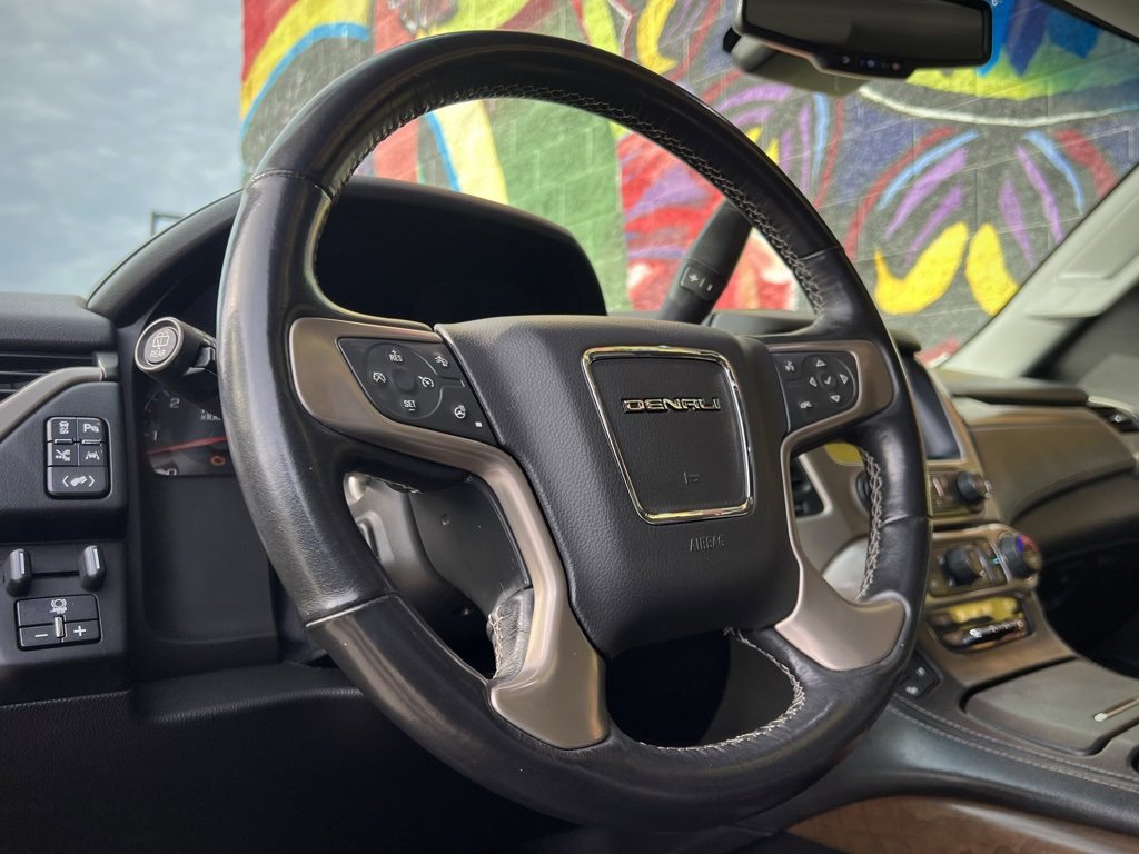 Used 2019 GMC Yukon Denali w/ Denali Ultimate Package image 68