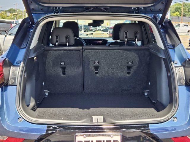 Used 2026 Buick Encore GX Sport Touring w/ Advanced Technology Package FWD image 11