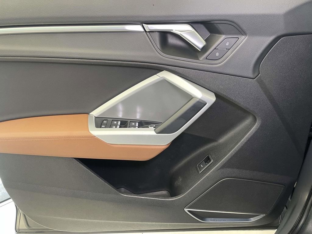 Used 2021 Audi Q3 2.0T Premium Plus image 33