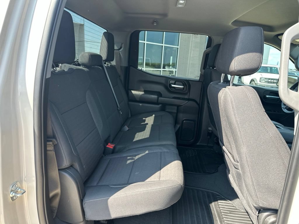 Used 2026 Chevrolet Silverado 1500 Custom Trail Boss w/ LPO, Dark Essentials Package AWD/4WD image 30