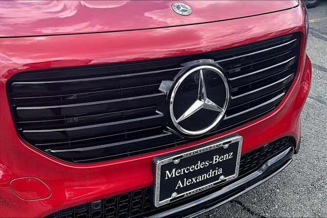 Used 2026 Mercedes-Benz GLB 250 4MATIC image 27