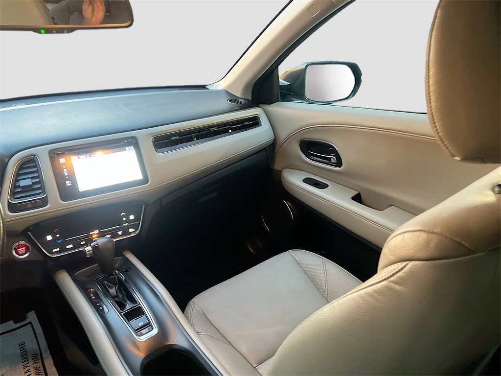 Used 2017 Honda HR-V EX-L image 24