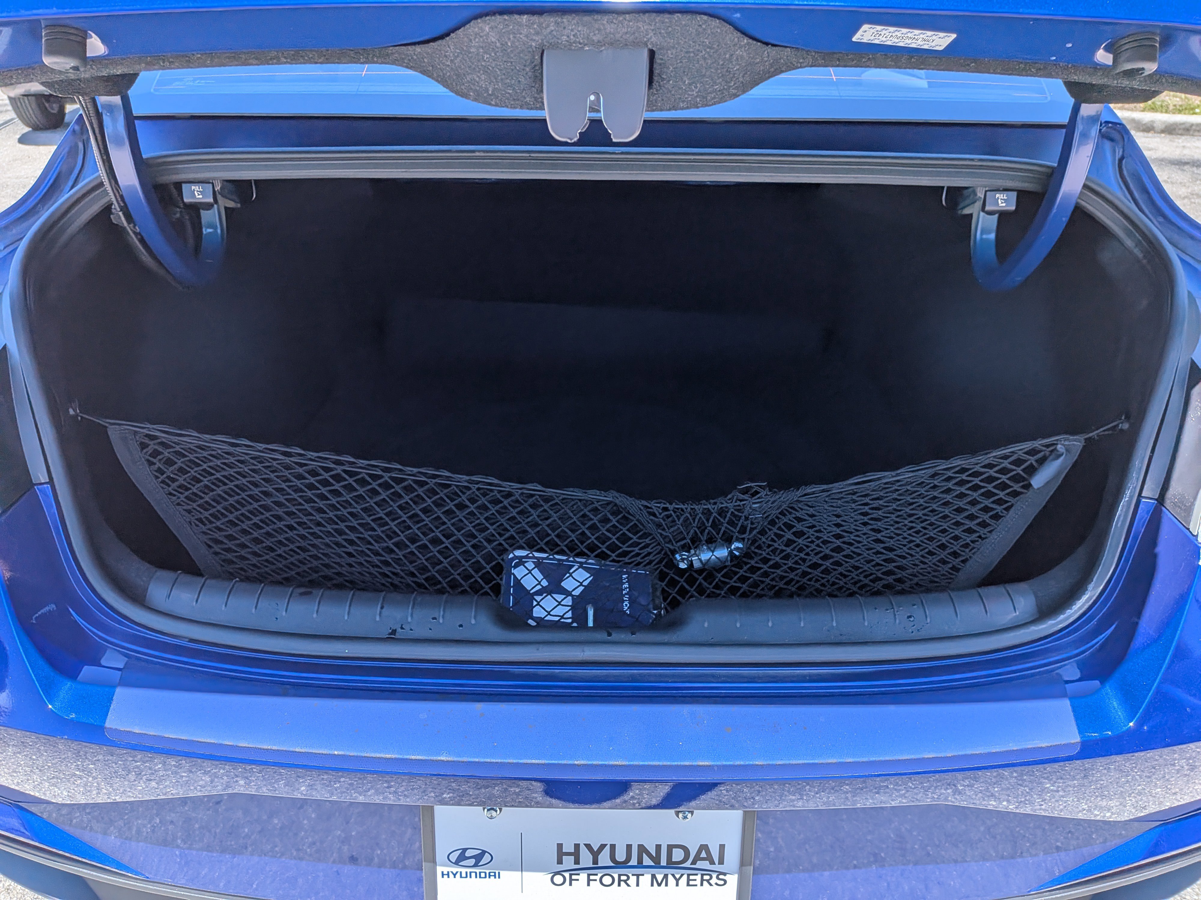 Used 2023 Hyundai Elantra SEL FWD image 13