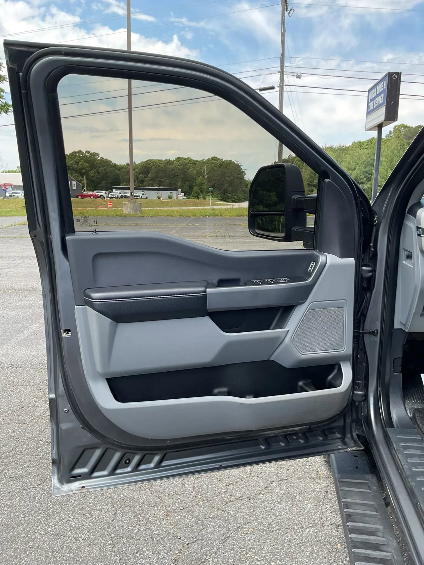 Used 2024 Ford F250 XLT AWD/4WD image 26