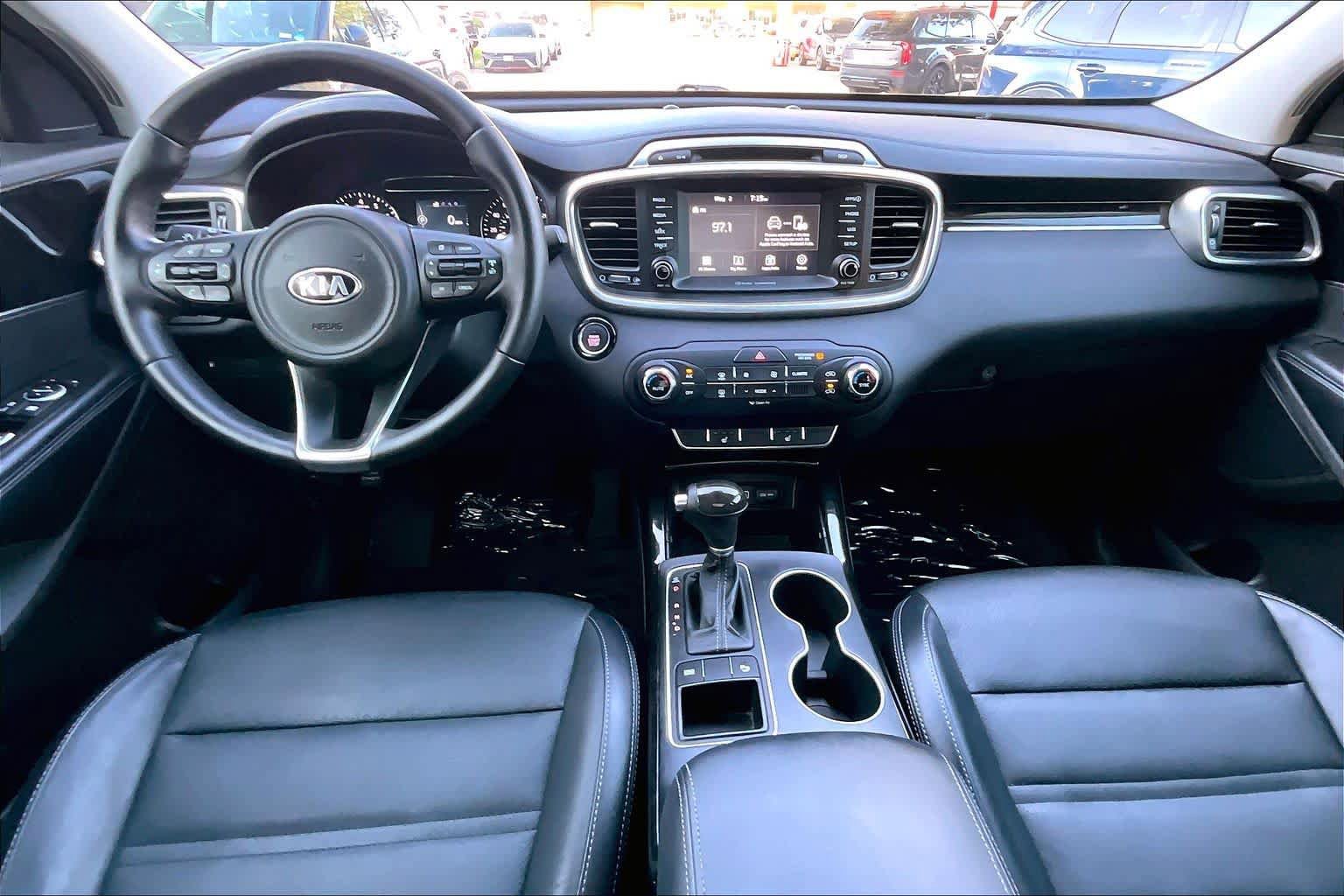 Used 2017 Kia Sorento EX FWD image 15