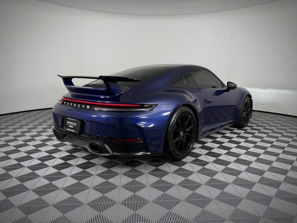 Used 2025 Porsche 911 Carrera S image 9