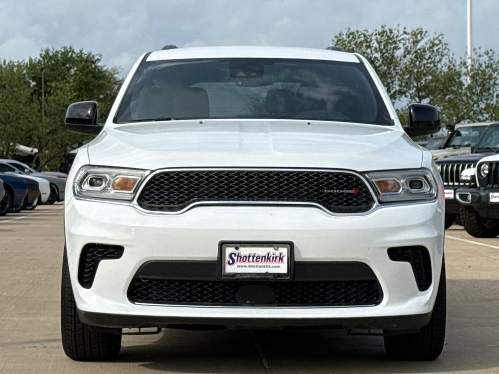 Used 2023 Dodge Durango SXT Launch Edition RWD image 2