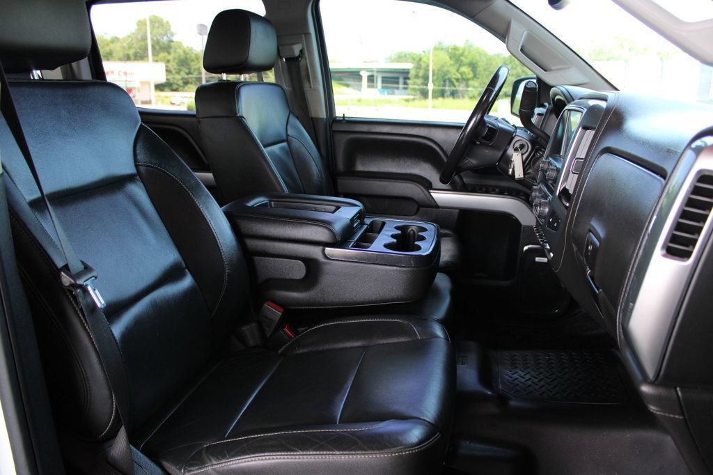 Used 2019 Chevrolet Silverado 2500 LTZ w/ Duramax Plus Package AWD/4WD image 17