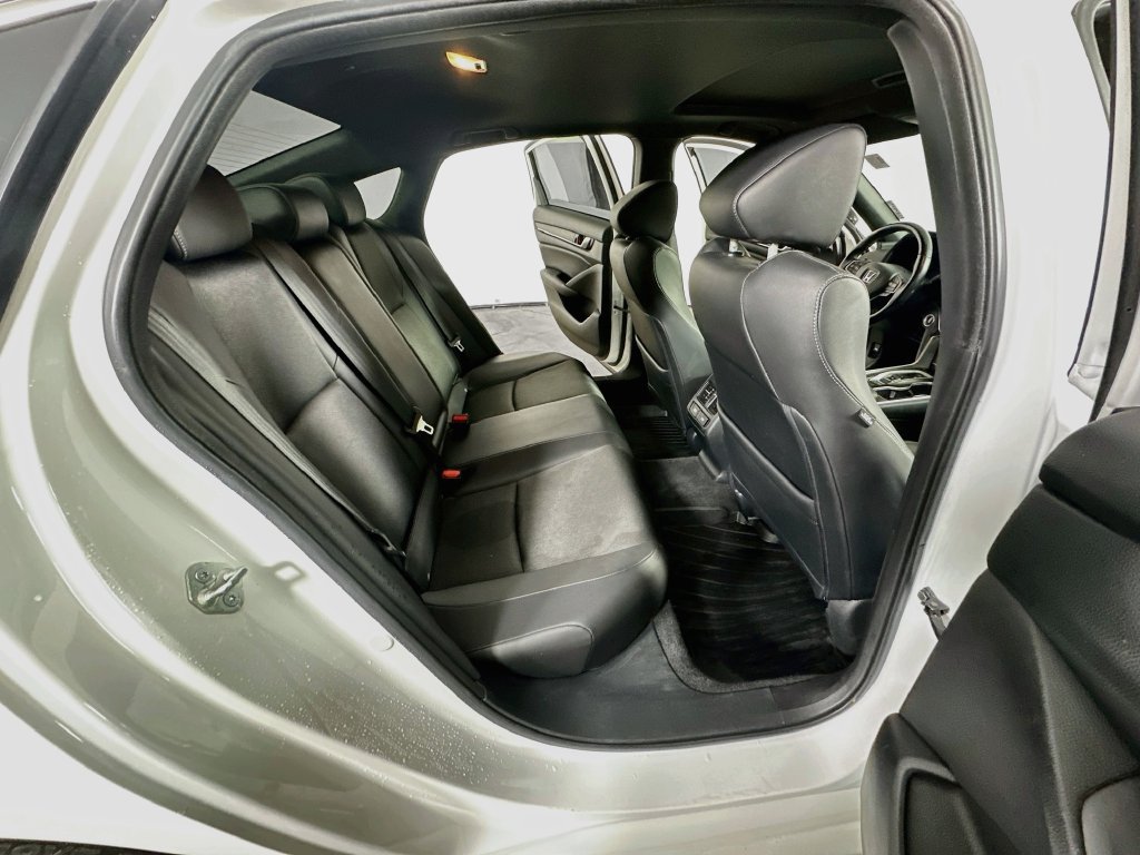 Used 2022 Honda Accord Sport image 12