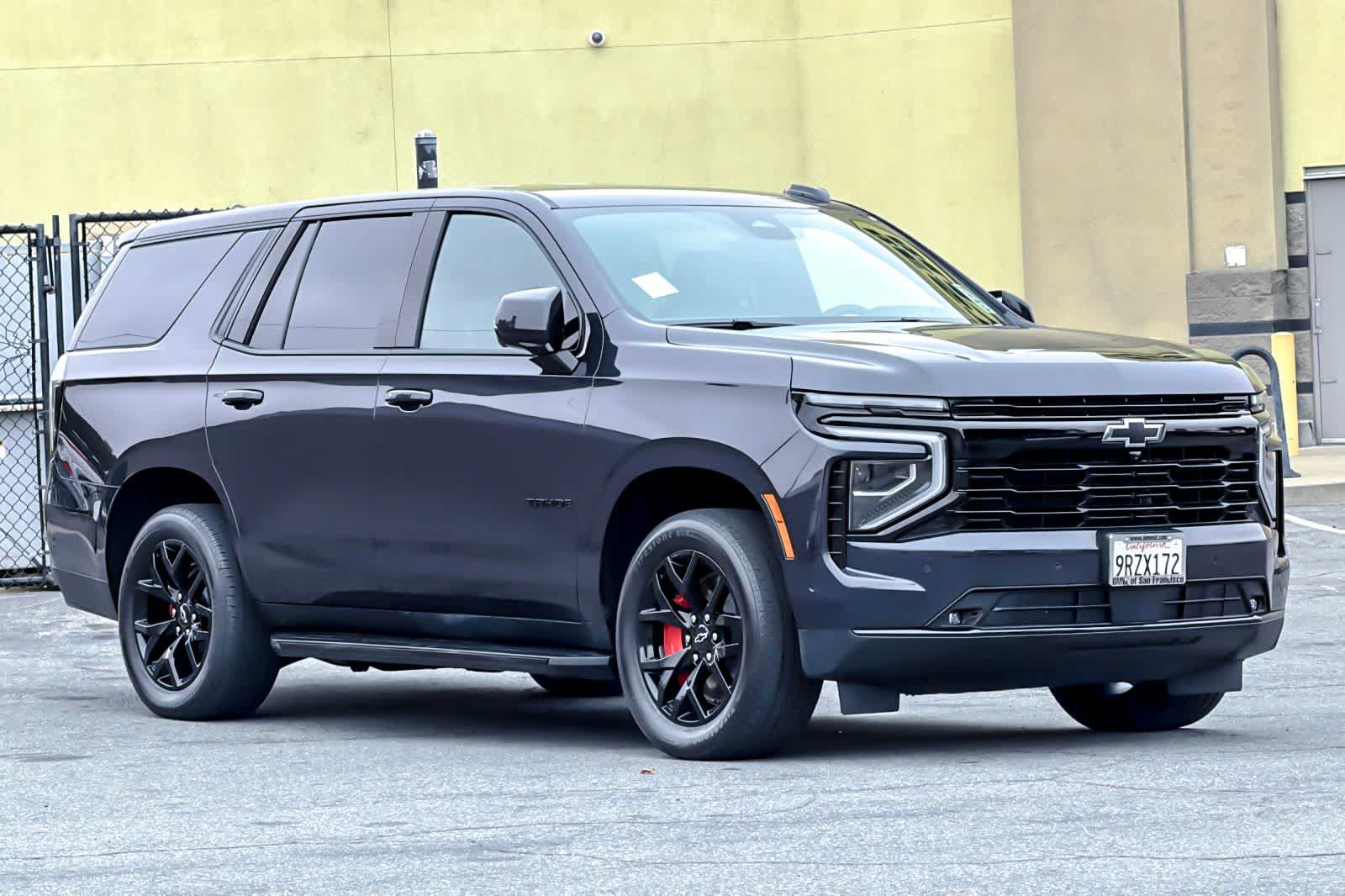 Used 2025 Chevrolet Tahoe RST w/ RST Performance Edition AWD/4WD image 9