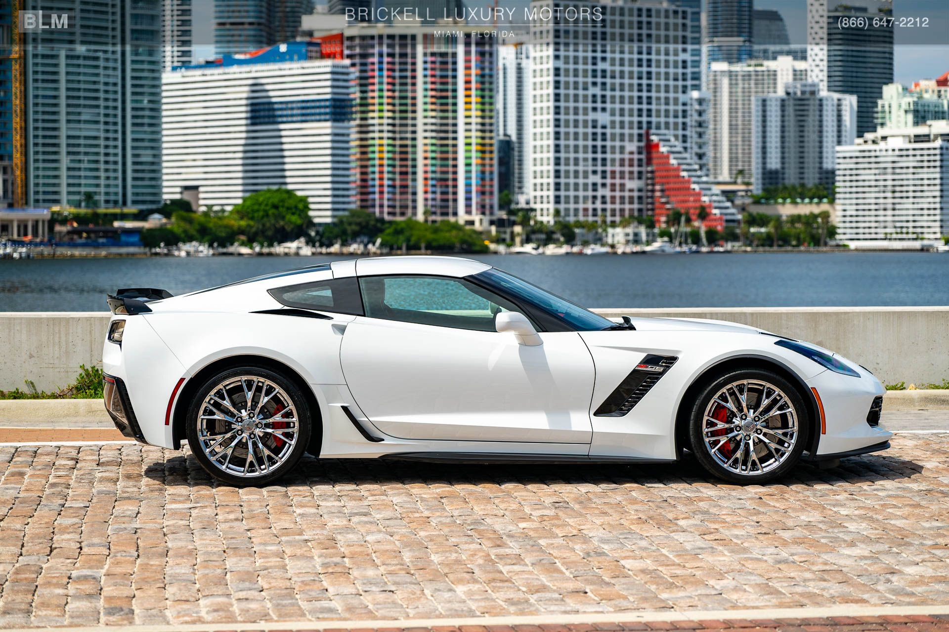 Used 2019 Chevrolet Corvette Z06 RWD image 13