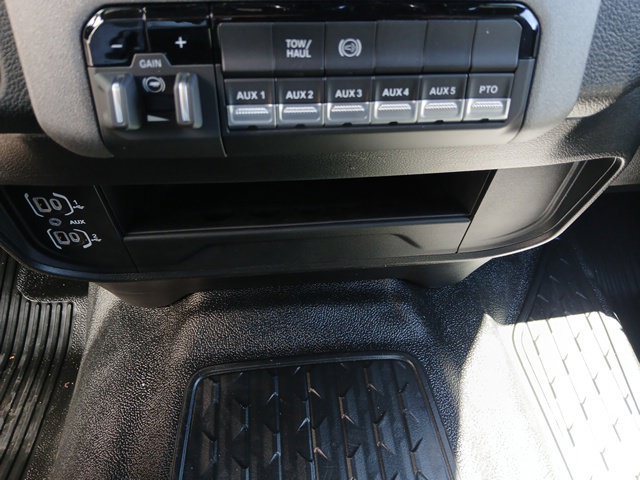 New 2027 RAM 4500 Tradesman w/ Chrome Appearance Group AWD/4WD image 38
