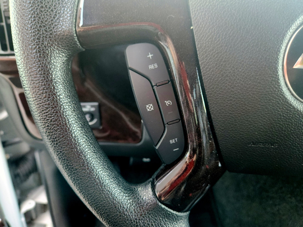 Used 2015 Chevrolet Express 2500 RWD image 28