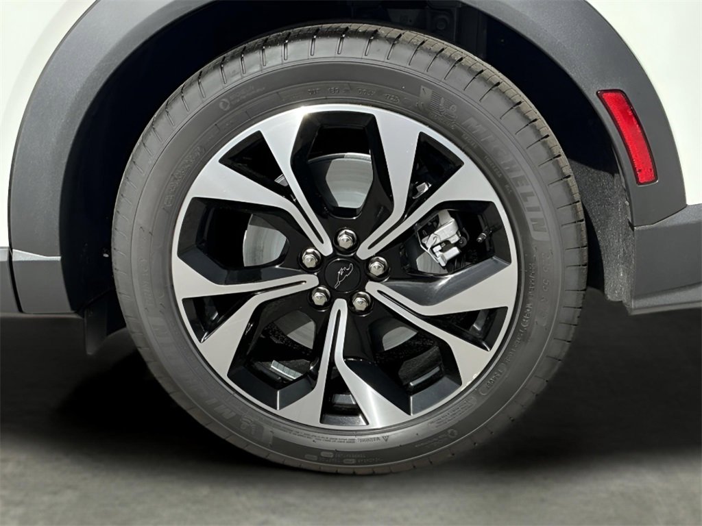 Used 2025 Ford Mustang Mach-E Select image 19