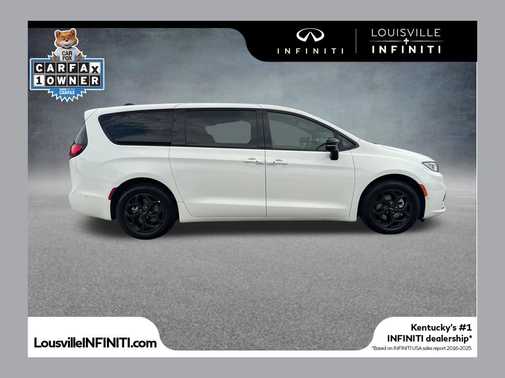 Used 2024 Chrysler Pacifica Limited FWD 360° Tour
