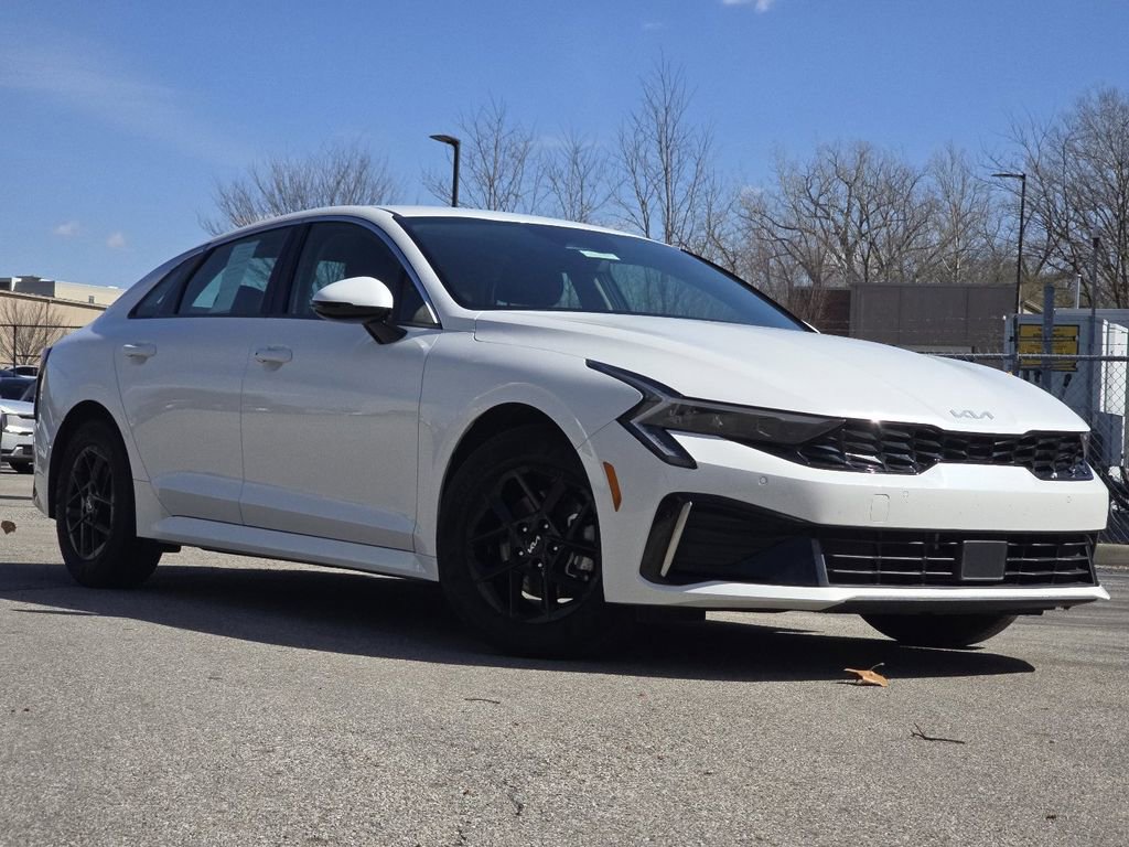 Used 2025 Kia K5 LXS image 1