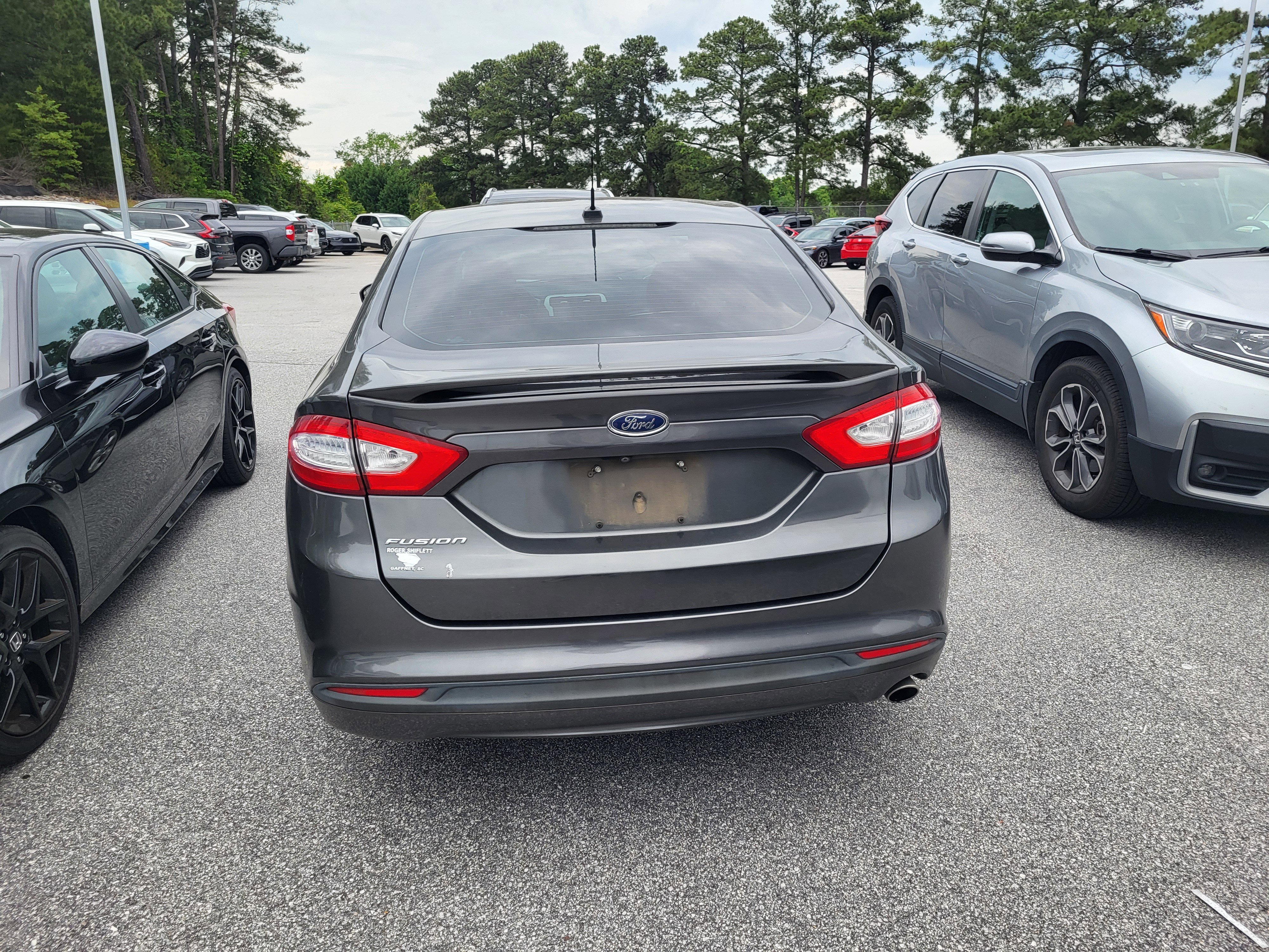 Used 2016 Ford Fusion S w/ Equipment Group 101A FWD image 5