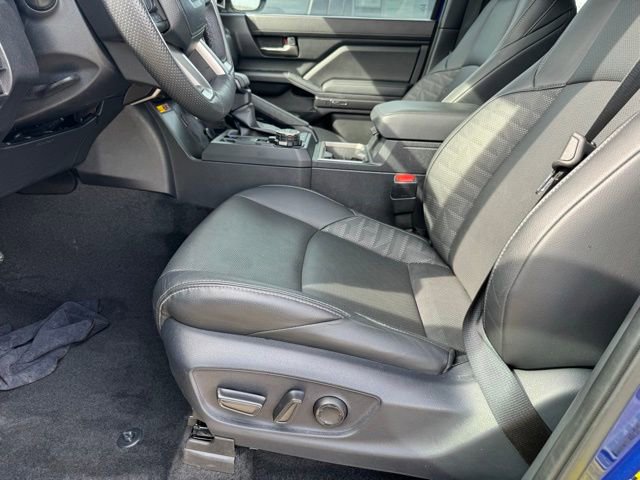 Certified 2024 Toyota Tacoma TRD Off-Road w/ TRD Off Road Premium Package AWD/4WD image 6