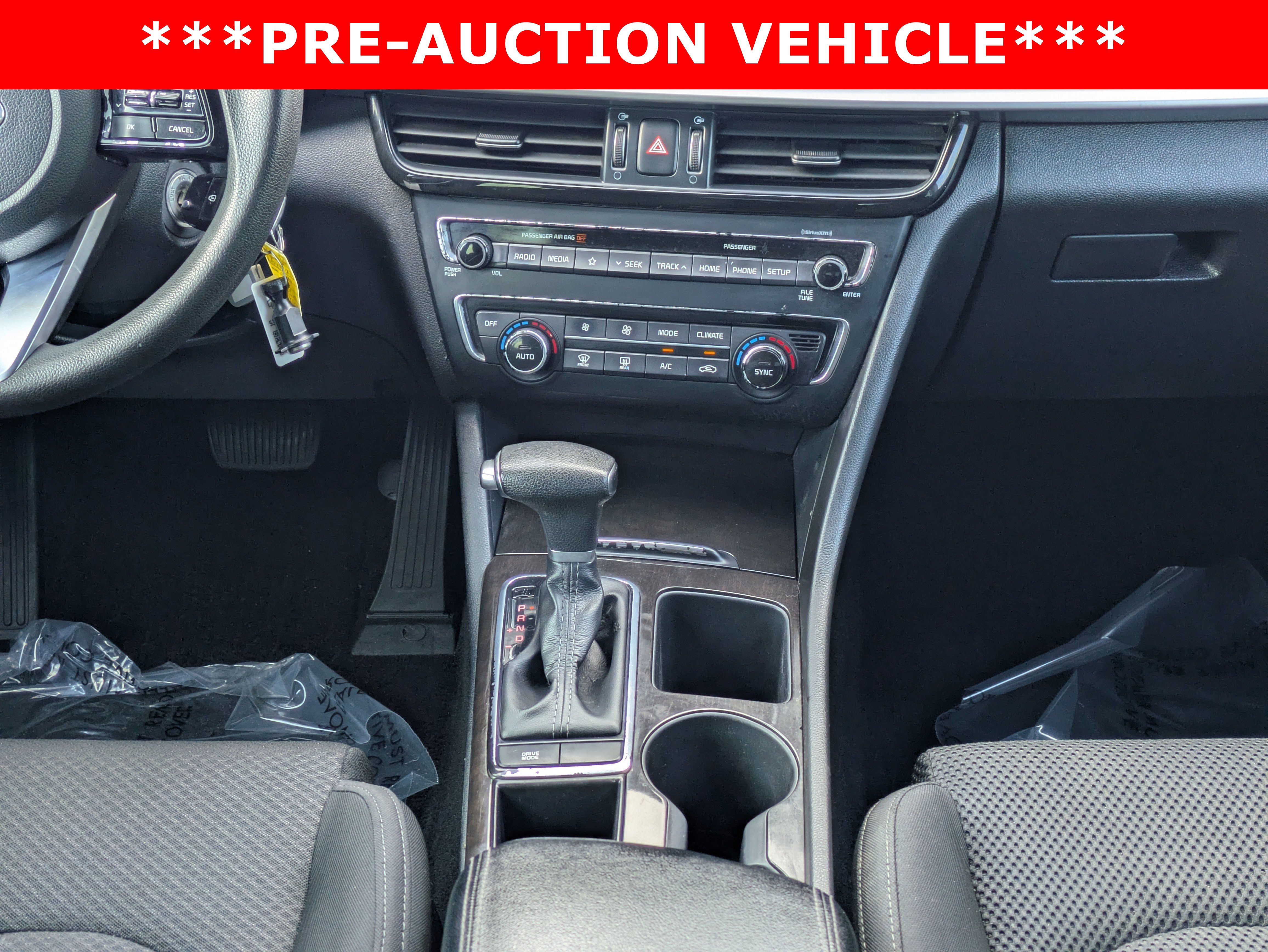 Used 2020 Kia Optima LX FWD image 16