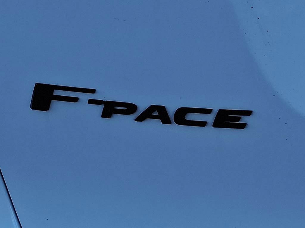 Used 2023 Jaguar F-PACE S AWD/4WD image 28