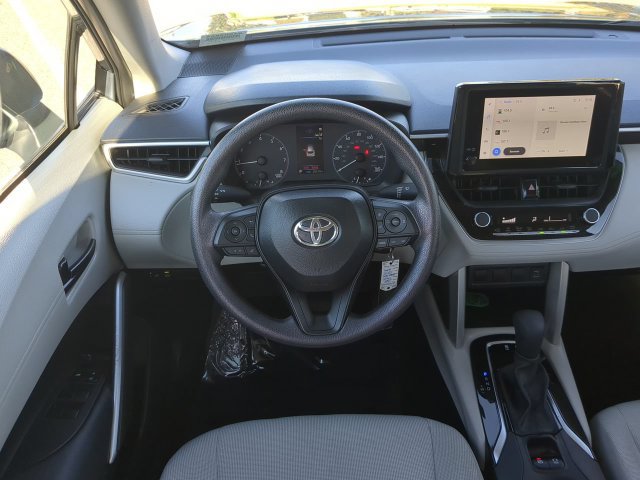 Certified 2025 Toyota Corolla Cross L FWD image 16
