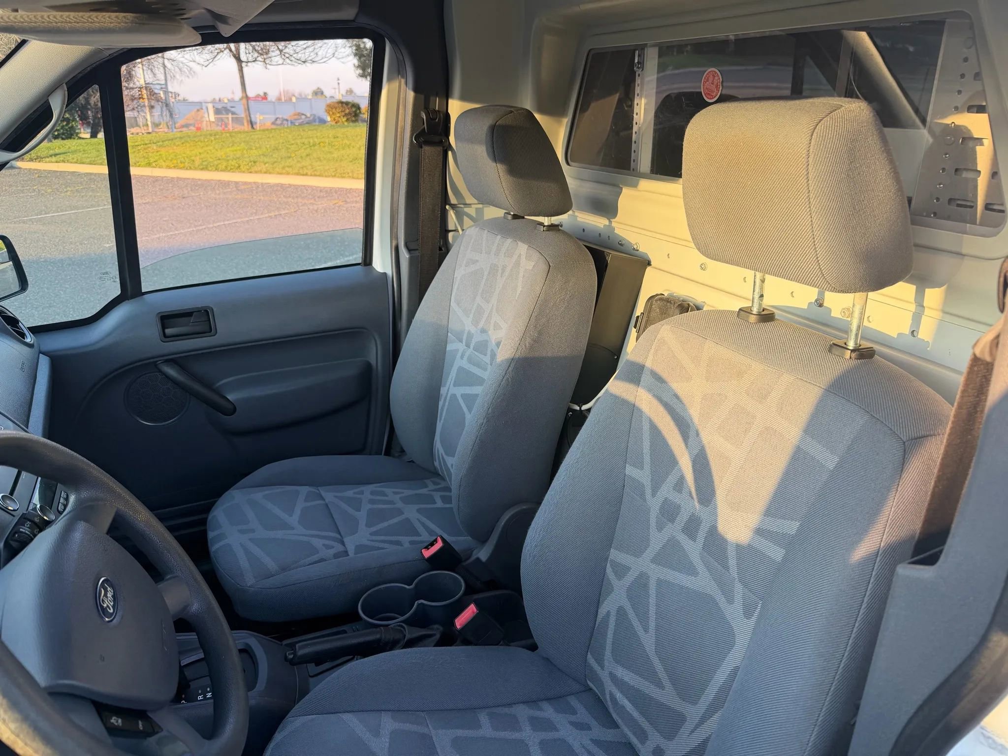 Used 2013 Ford Transit Connect XLT image 13