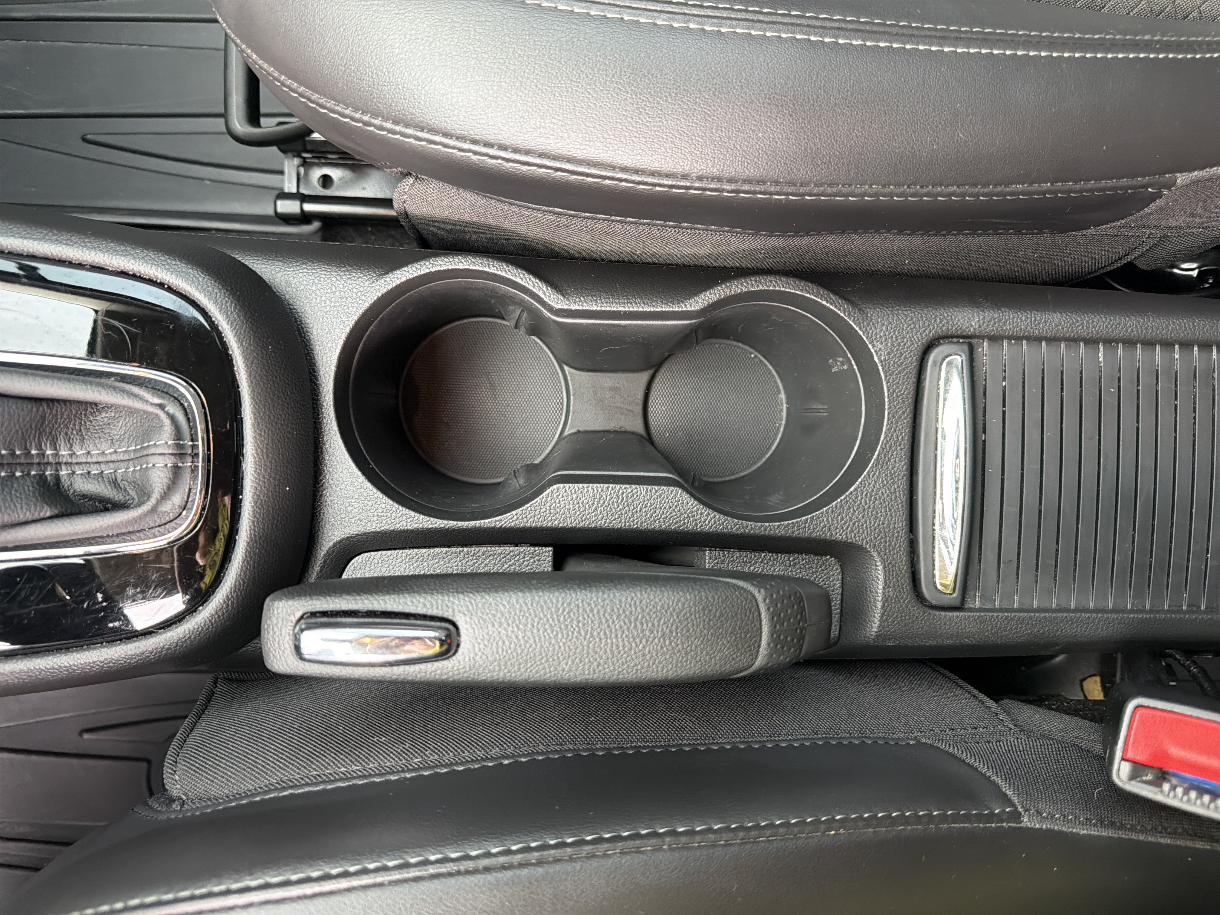 Used 2021 Buick Encore Preferred w/ Safety Package FWD image 20