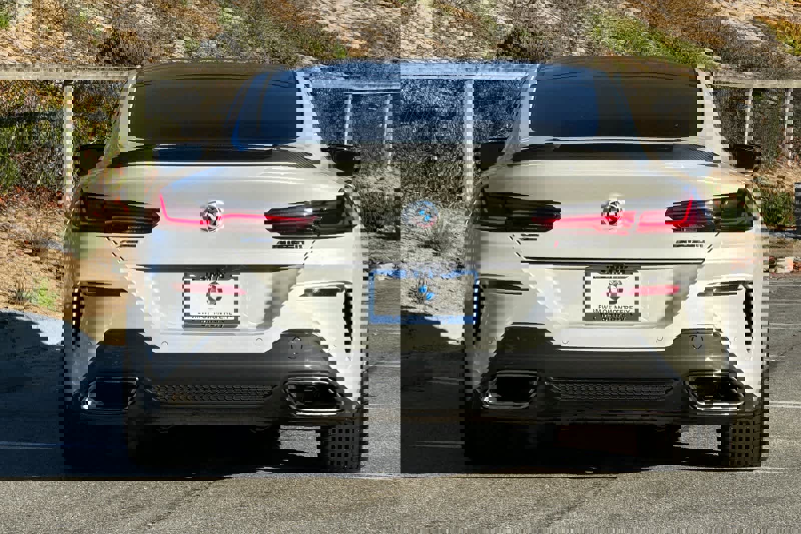 Used 2023 BMW M850i xDrive Coupe w/ Driving Assistance Package image 8