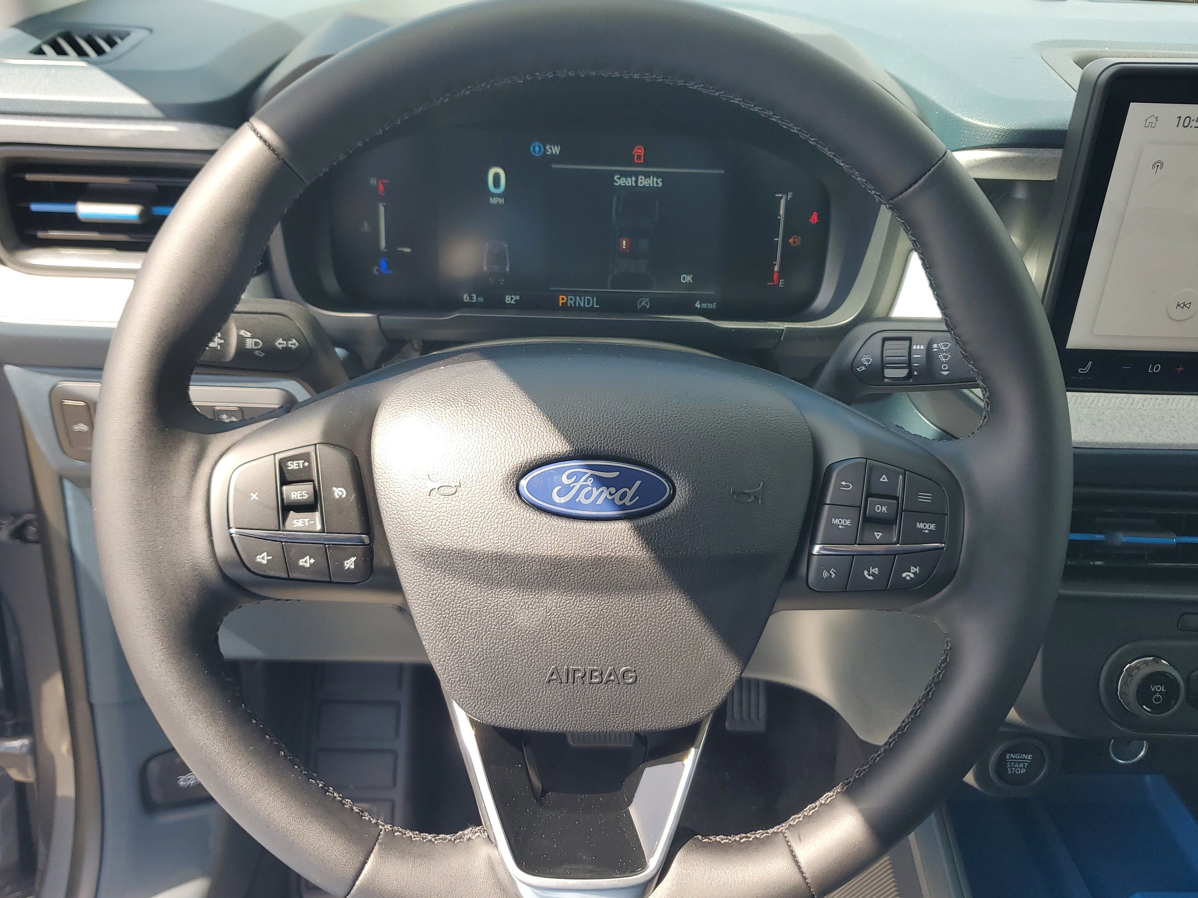 New 2026 Ford Maverick XLT w/ XLT Luxury Package FWD image 16