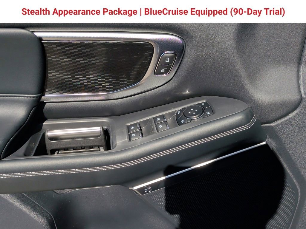 New 2026 Ford Expedition Platinum w/ Stealth Appearance Package image 13