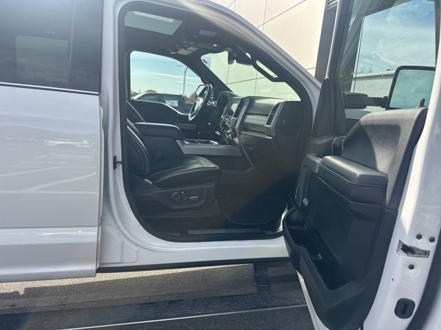 Used 2019 Ford F350 Platinum w/ Platinum Ultimate Package image 9