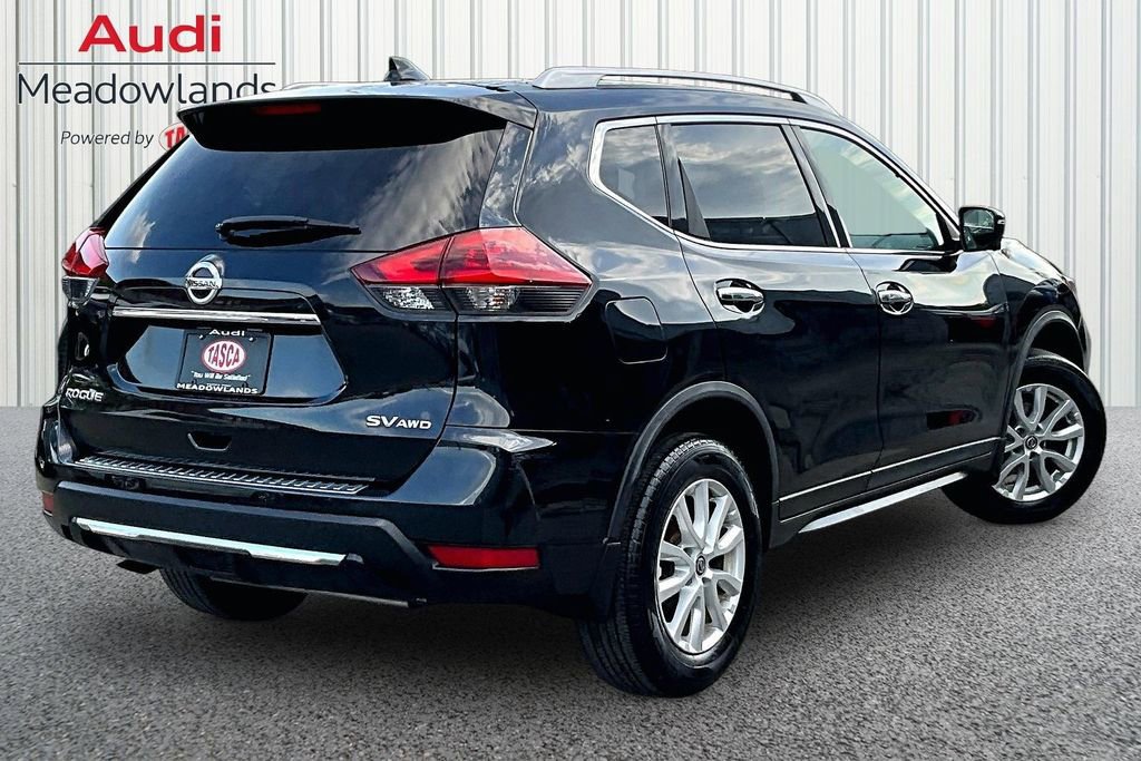 Used 2018 Nissan Rogue SV w/ Premium Package AWD/4WD image 6