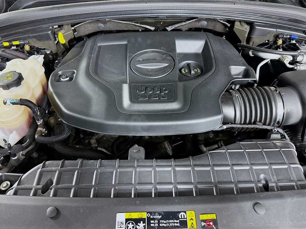 Used 2023 Jeep Grand Cherokee Summit AWD/4WD image 33