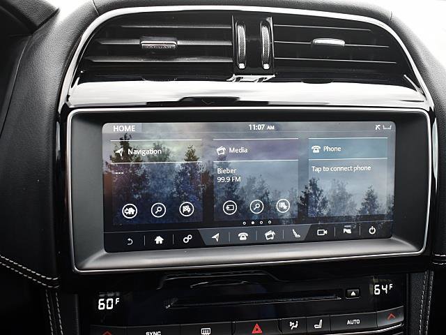 Used 2017 Jaguar F-PACE R-Sport image 20