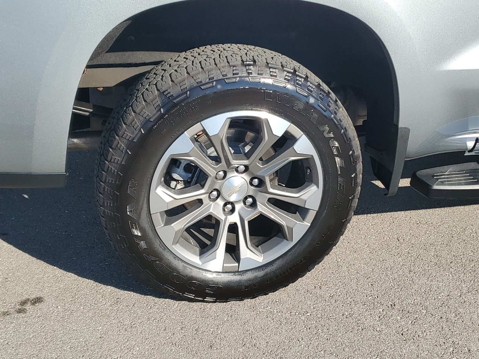 Used 2024 Chevrolet Silverado 1500 High Country AWD/4WD image 5
