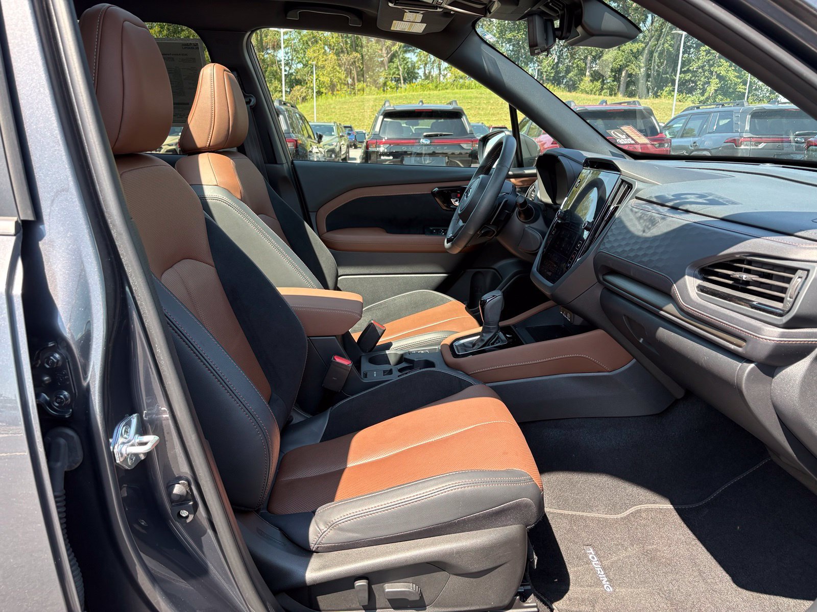 Certified 2025 Subaru Forester Touring w/ Popular Package - Touring AWD/4WD image 30