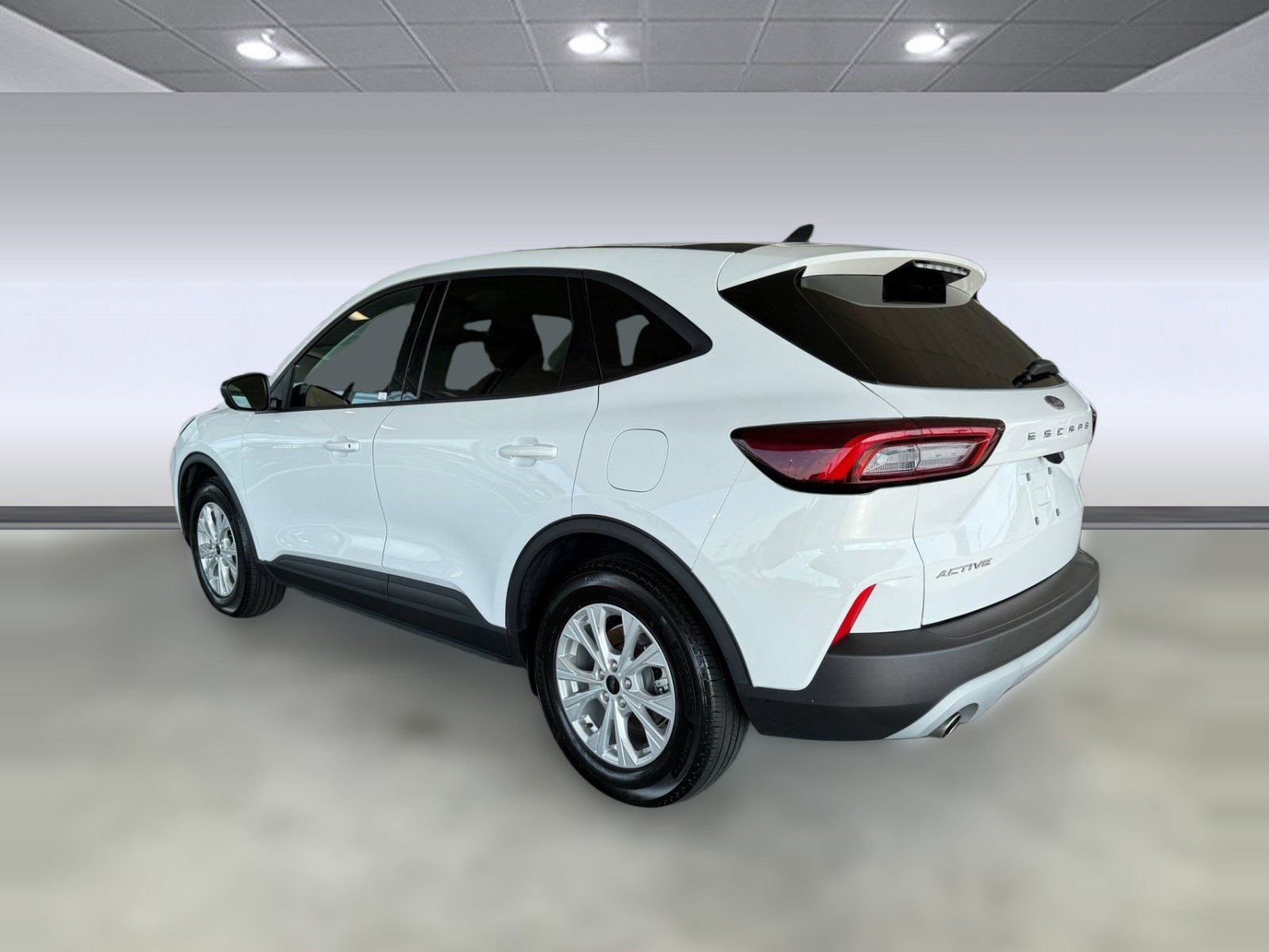 Certified 2025 Ford Escape Active FWD image 3