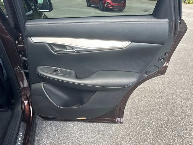 Used 2020 INFINITI QX50 Luxe w/ Navigation Package FWD image 23