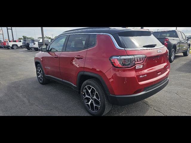 Used 2025 Jeep Compass Limited image 5
