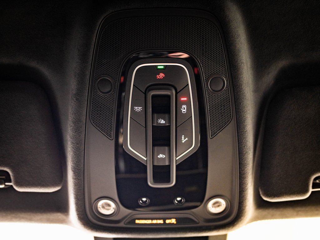 Certified 2024 Audi RS Q8 image 42