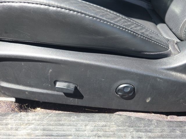 Used 2016 Dodge Challenger SXT Plus image 16