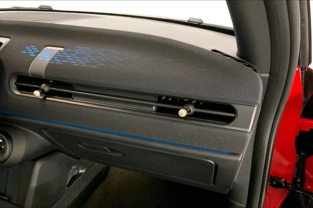 Certified 2026 MINI Cooper S FWD image 23