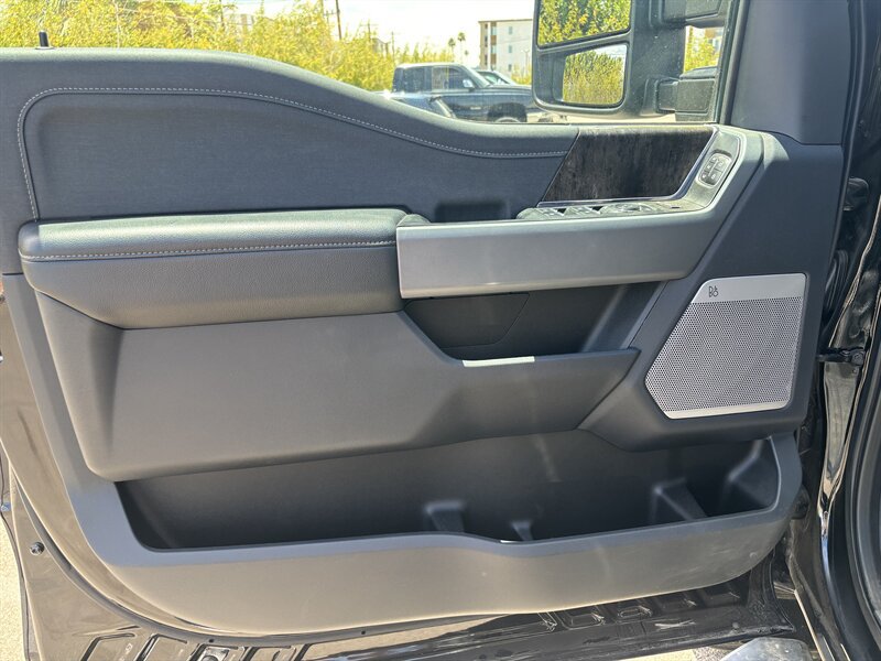 Used 2023 Ford F350 Lariat w/ Sport Appearance Package AWD/4WD image 12