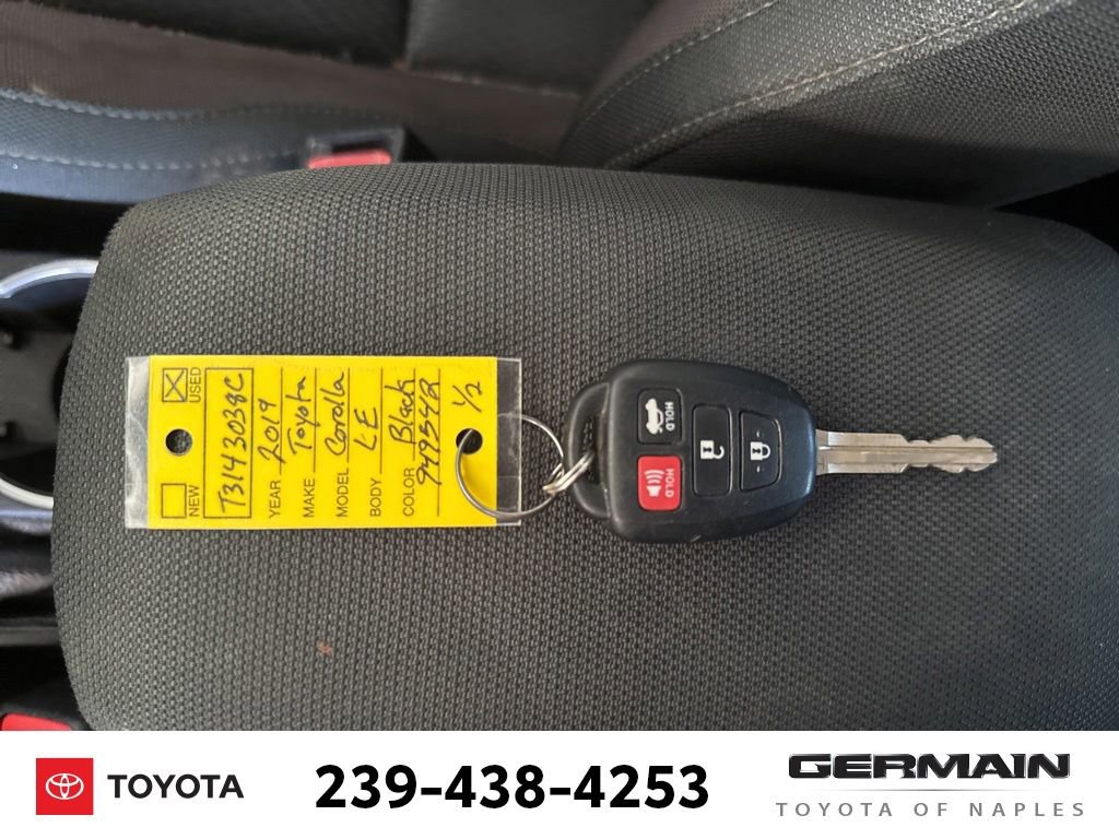 Certified 2019 Toyota Corolla LE FWD image 23