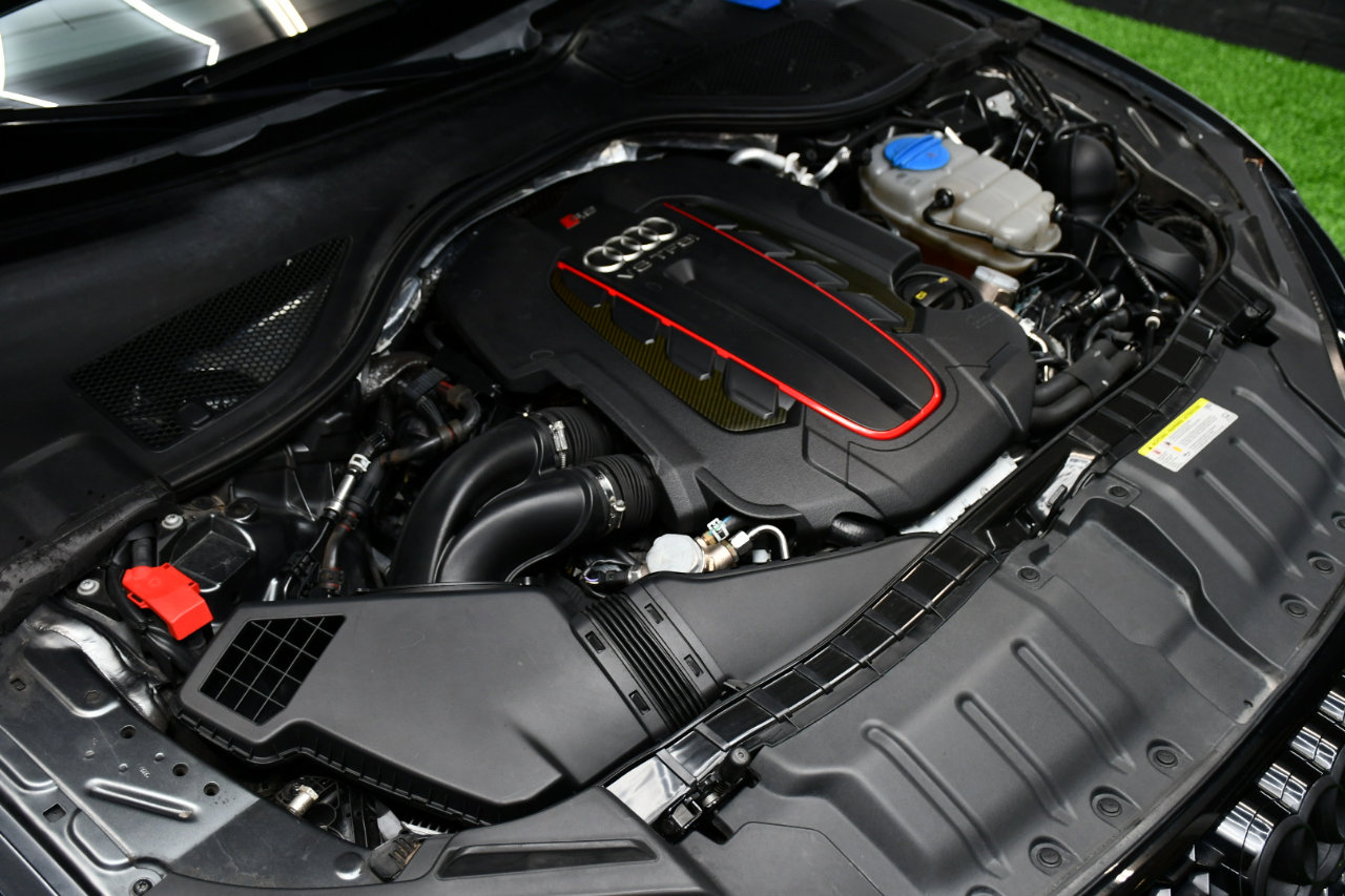 Used 2017 Audi RS 7 Performance w/ Driver Assistance Package image 13