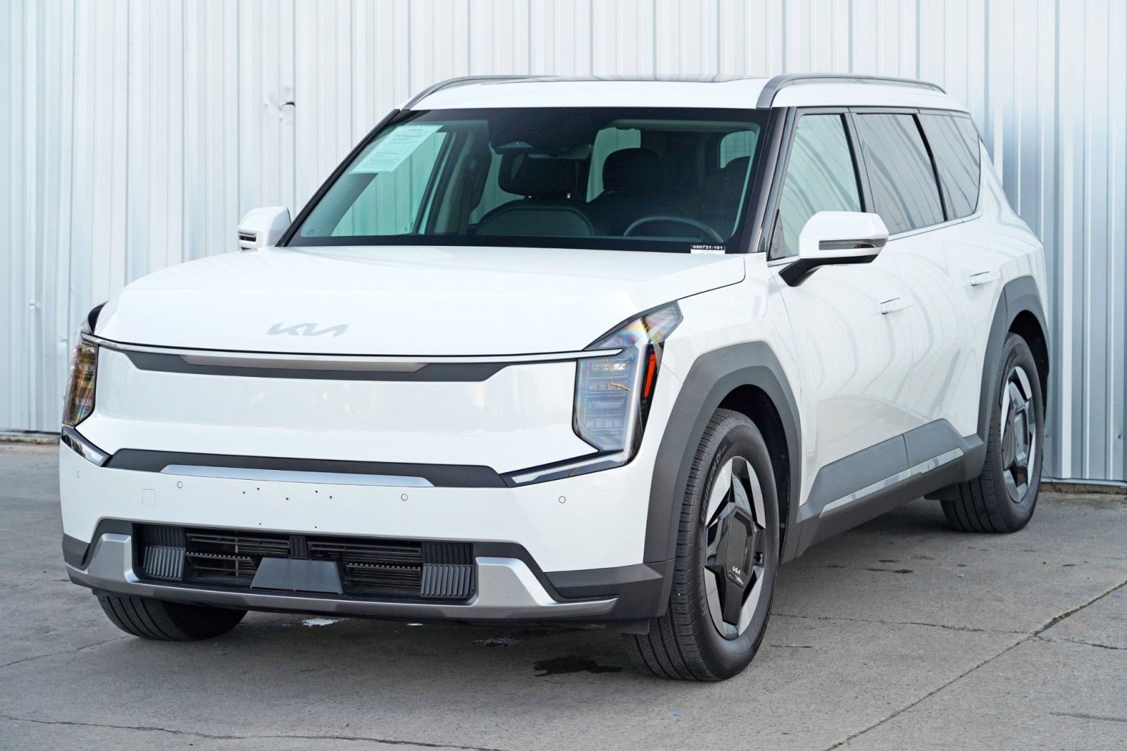 Used 2024 Kia EV9 Wind image 52