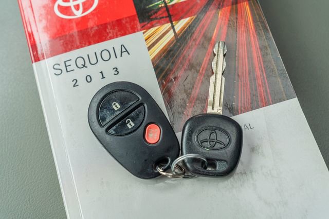 Used 2013 Toyota Sequoia SR5 image 51