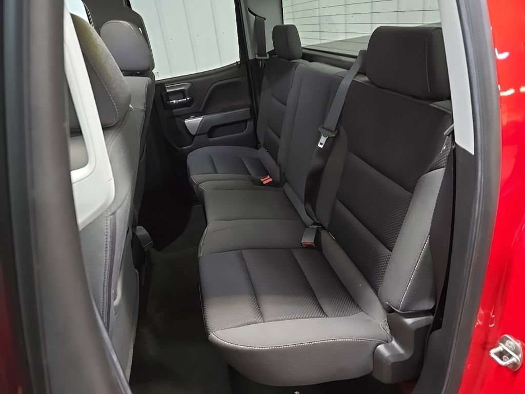 Used 2018 Chevrolet Silverado 1500 LT w/ All Star Edition image 31