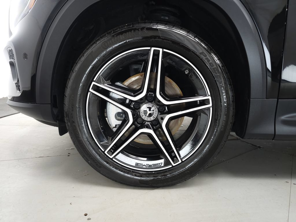 Certified 2026 Mercedes-Benz GLB 250 4MATIC image 32